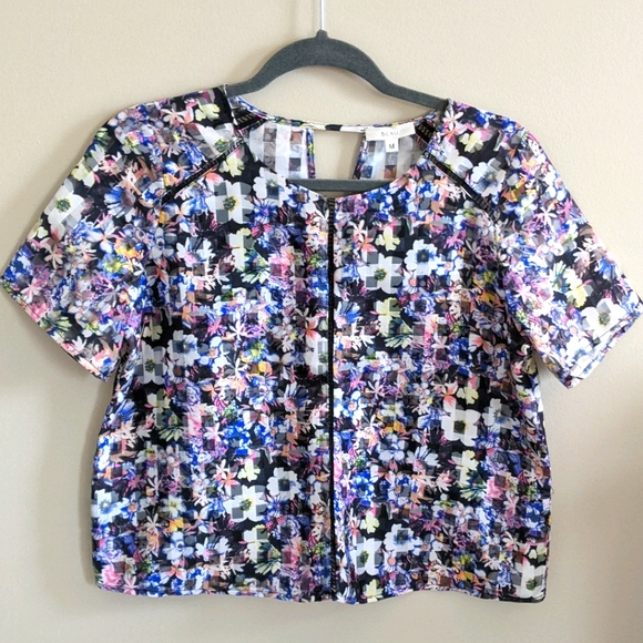 BCNU Floral Checkered Crop Top - Picture 1 of 5